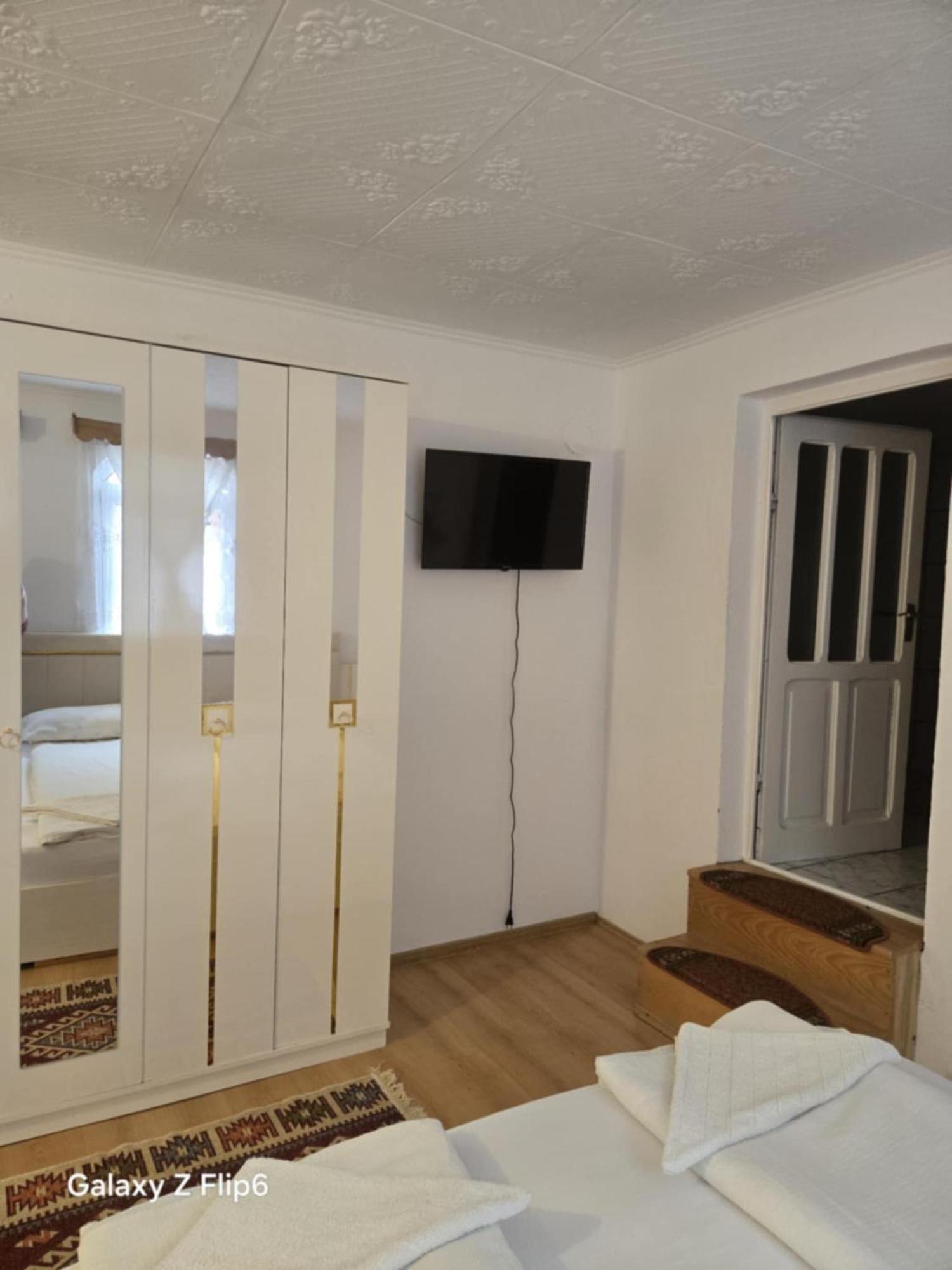 Bed and Breakfast Rozsa Panzio Риметя Экстерьер фото