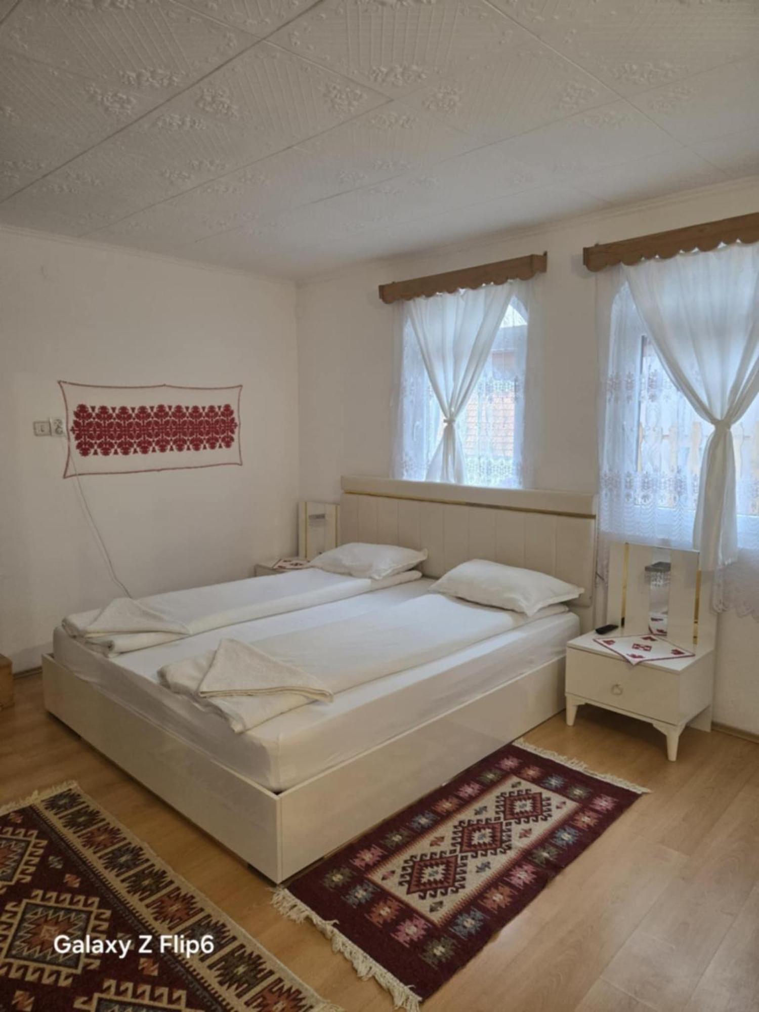 Bed and Breakfast Rozsa Panzio Риметя Экстерьер фото